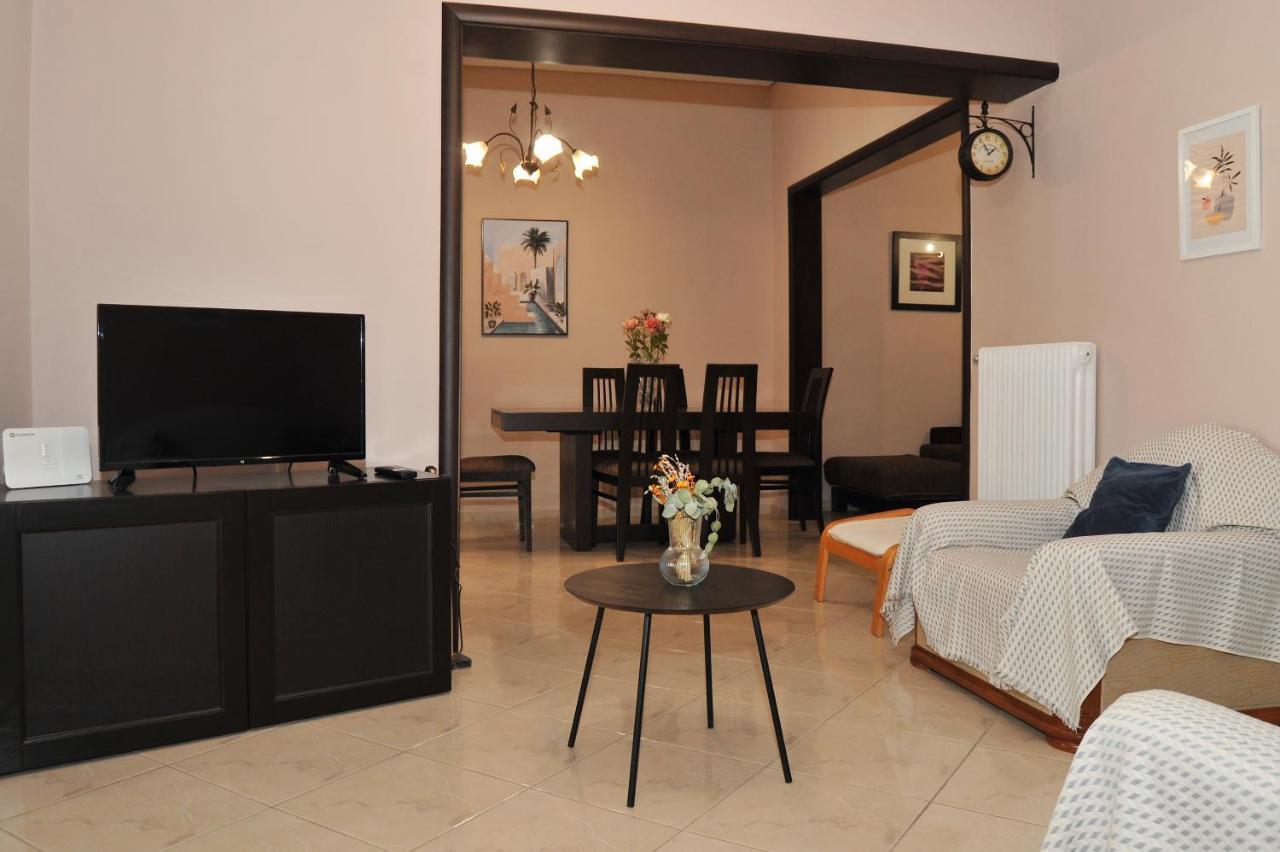 Grand House Meteora Appartement Kalampáka Buitenkant foto